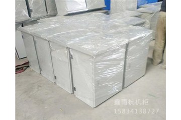 弱電機(jī)房項(xiàng)目中，如何選擇合適的網(wǎng)絡(luò)服務(wù)器機(jī)柜？